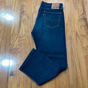 Levi’s 505 Tag Size 36 x 30 NWT Regular Blue Jeans 98% Cotton 2% Elastane